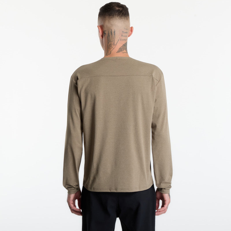 Poutnik by Tilak Shiva Top Long Sleeve Tan