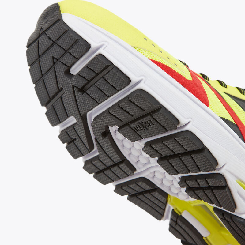 DIADORA Mythos Blushield 8 Vortice