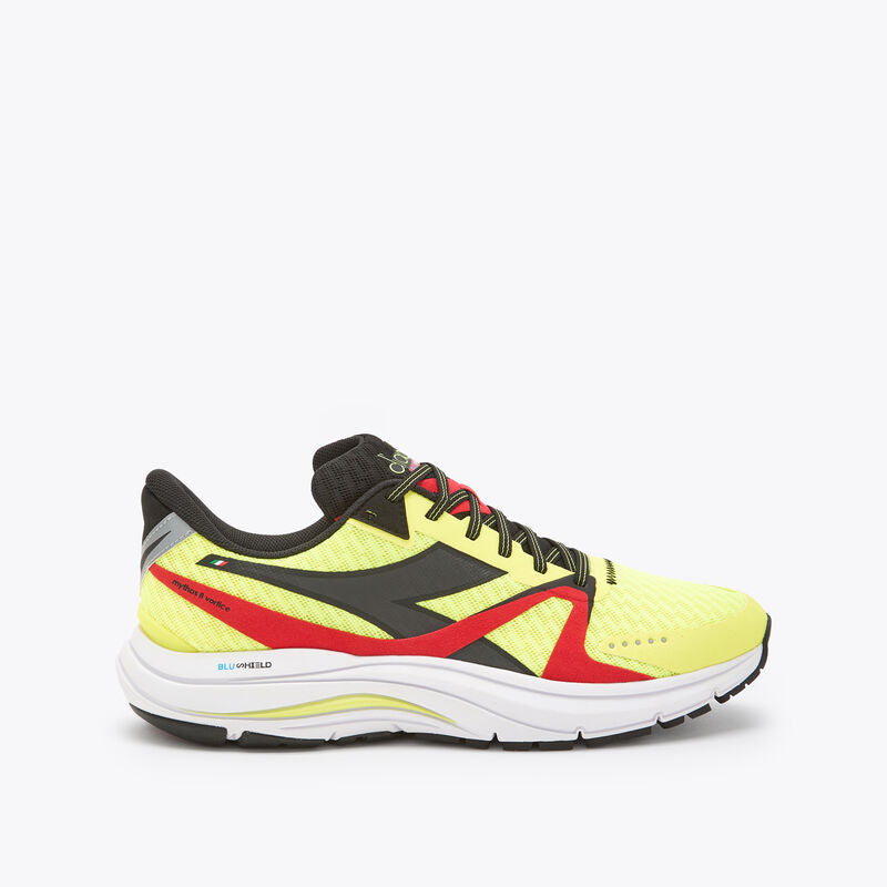 DIADORA Mythos Blushield 8 Vortice