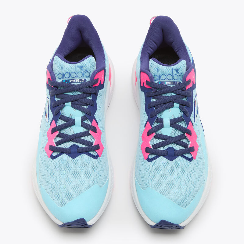 DIADORA Mythos Blushield Volo 3 W