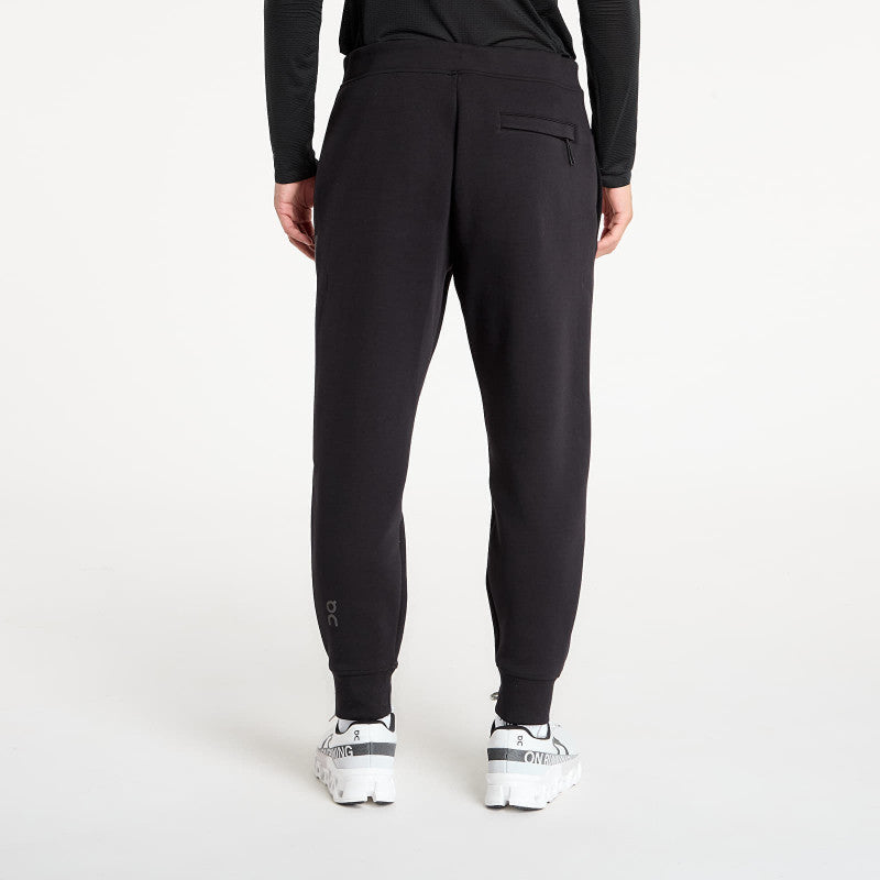 On Focus Tech Sweatpants Black
