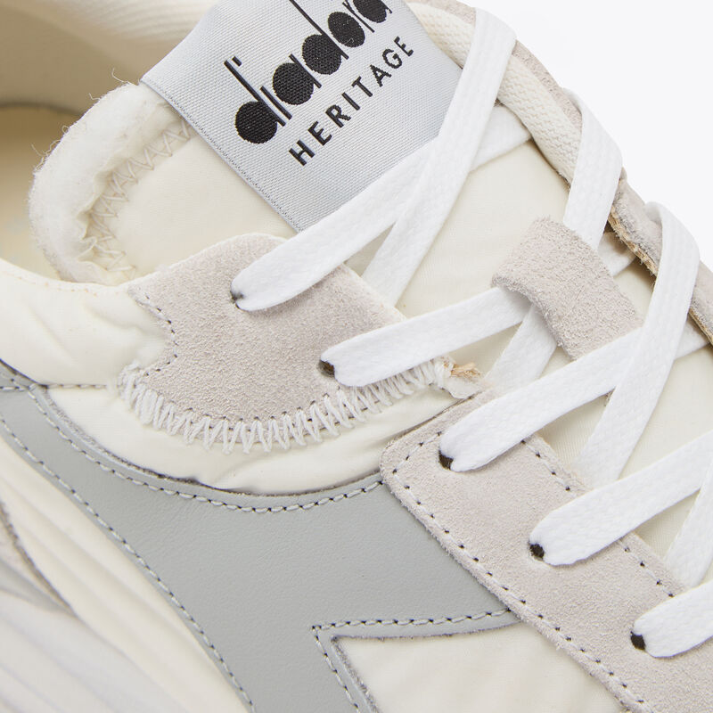 Diadora Venus
