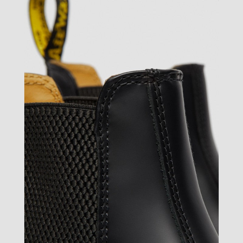 Dr. Martens 2976 Chelsea Smooth Black