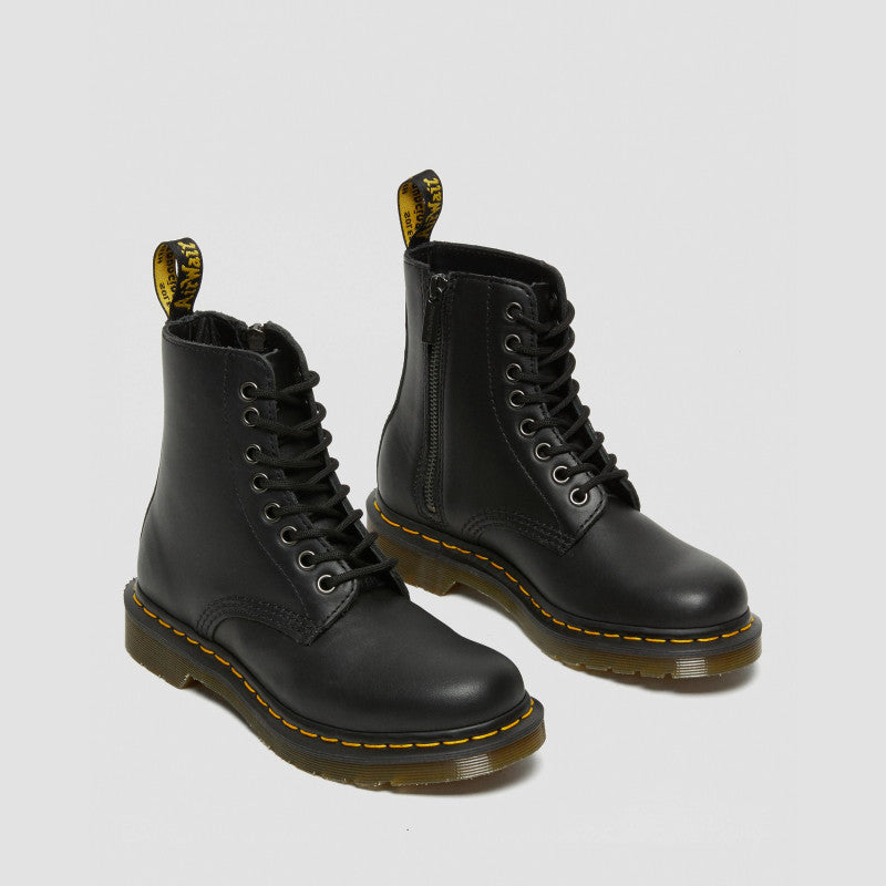 Dr. Martens 1460 Pascal