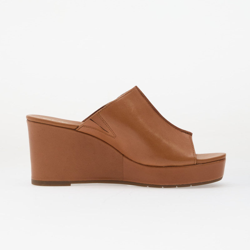 Clarks Sabina Mule Tan Leather