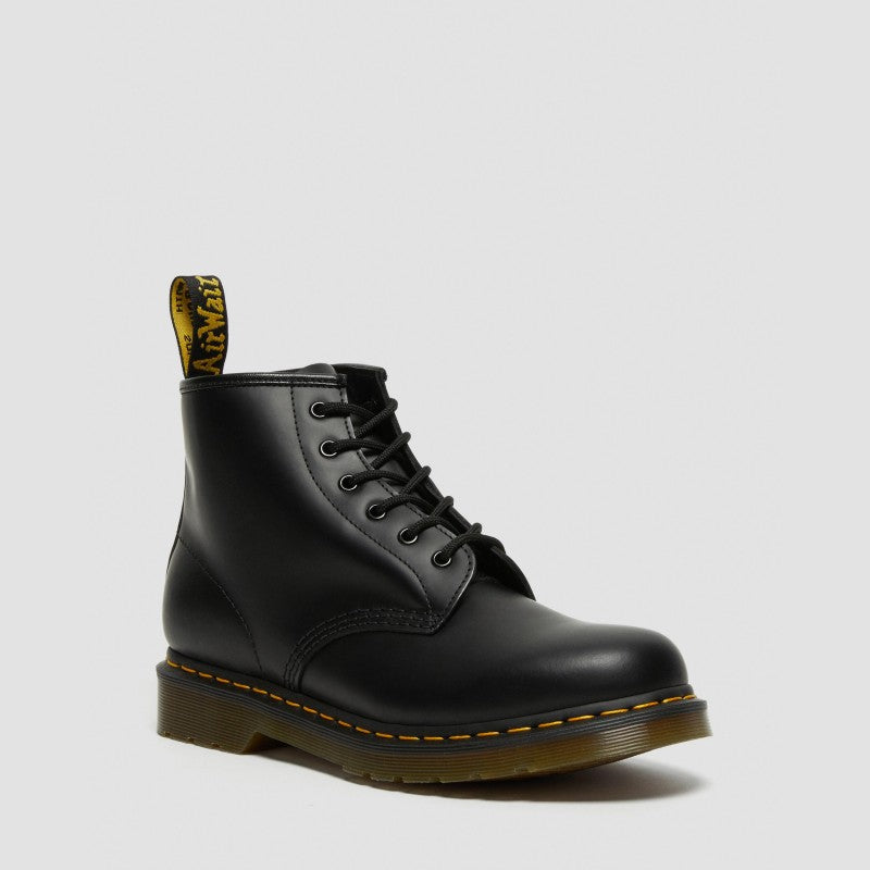Dr. Martens 101 YS
