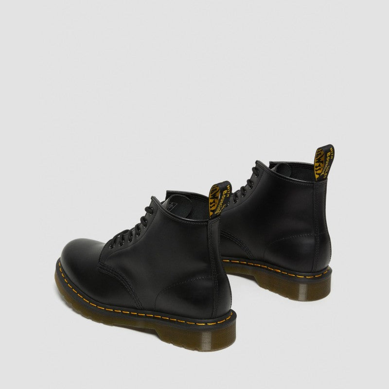Dr. Martens 101 YS