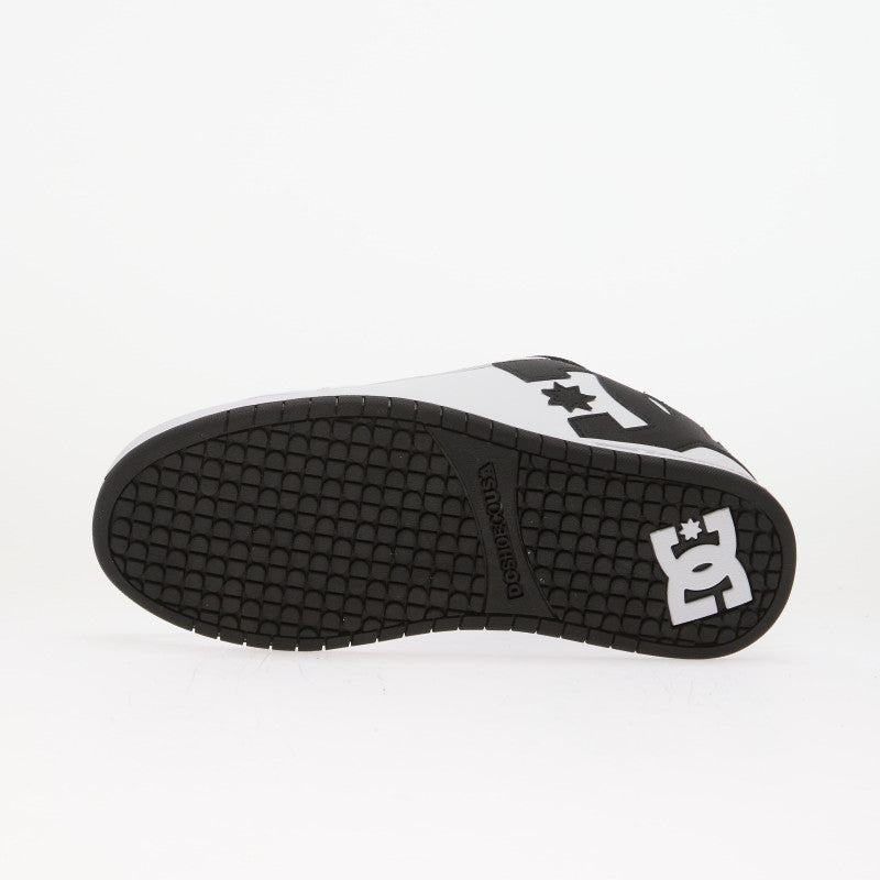 DC Court Graffik White/ Black/ Black