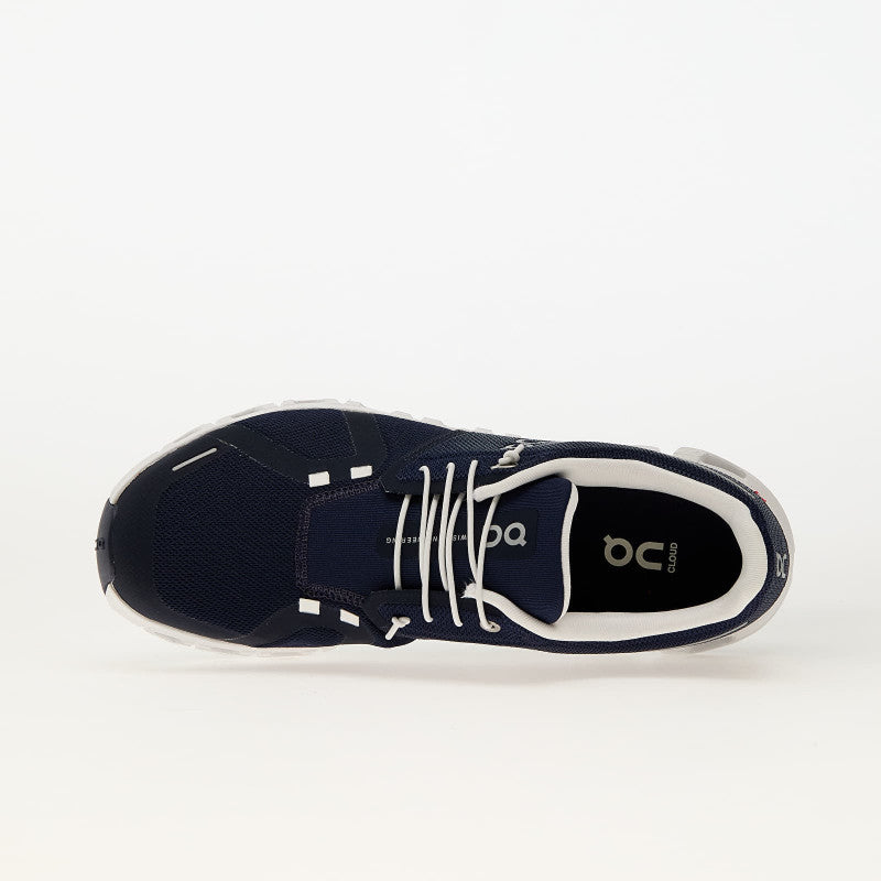 On M Cloud 6 Midnight/ White