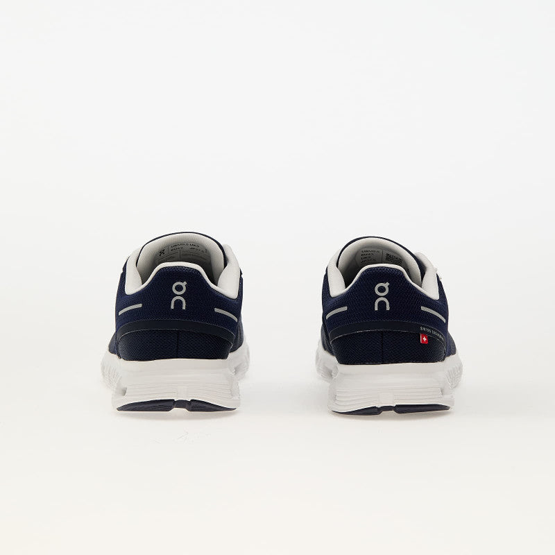 On M Cloud 6 Midnight/ White