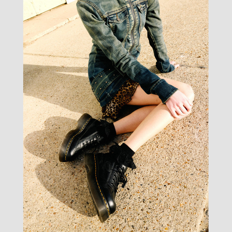 Dr. Martens 8363 Black Milled Nappa