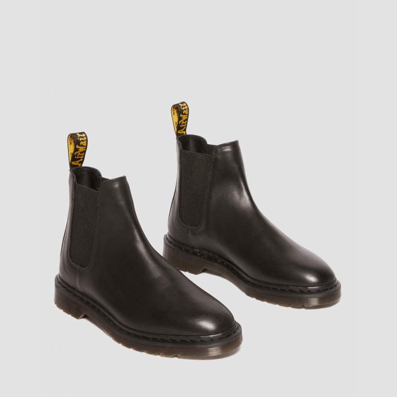 Dr. Martens Graeme Black Classic Analine