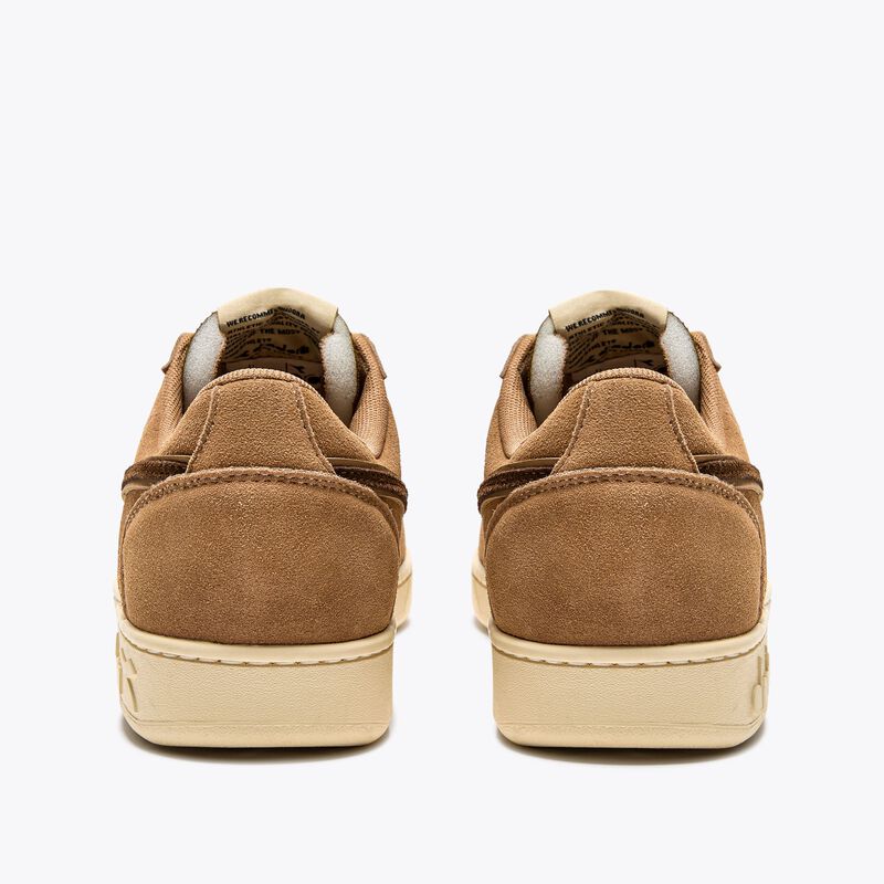 DIADORA Magic Basket Low Suede Leather
