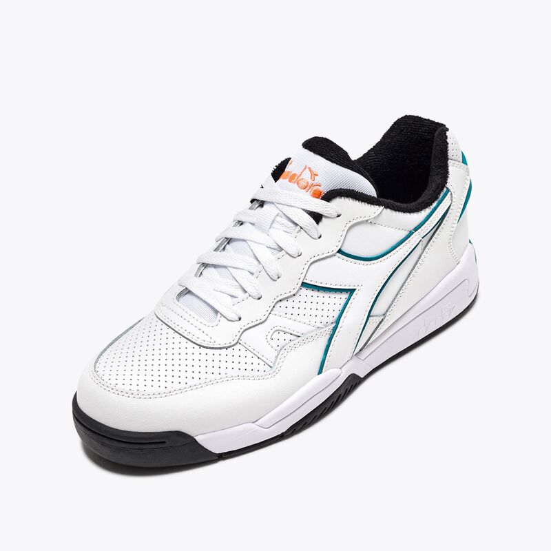 DIADORA Winner