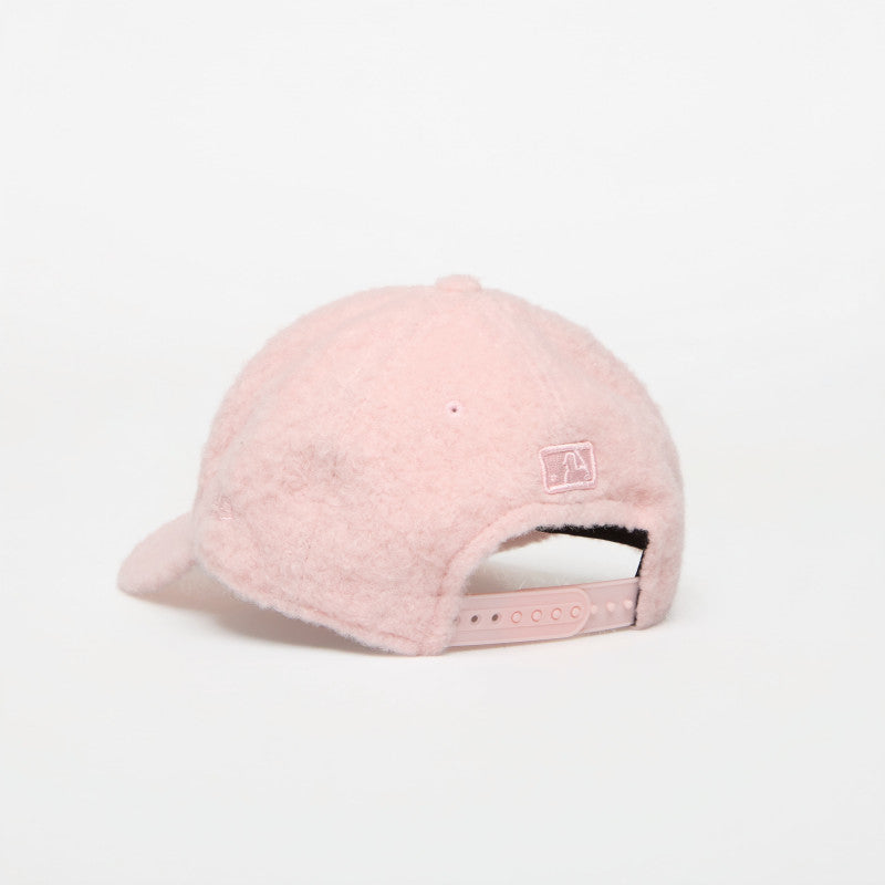New Era 9FORTY MC MLB Winter Borg New York Yankees Pink