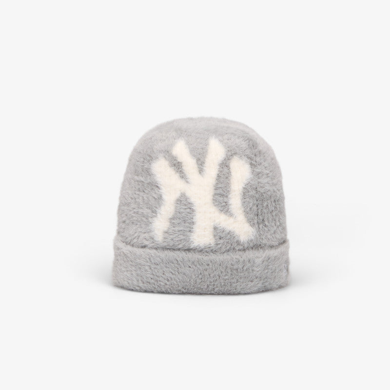 New Era Knit Medium MLB Fluffy Mohair Beanie New York Yankees Gray