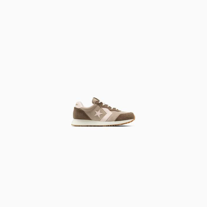 Converse Omega Trainer