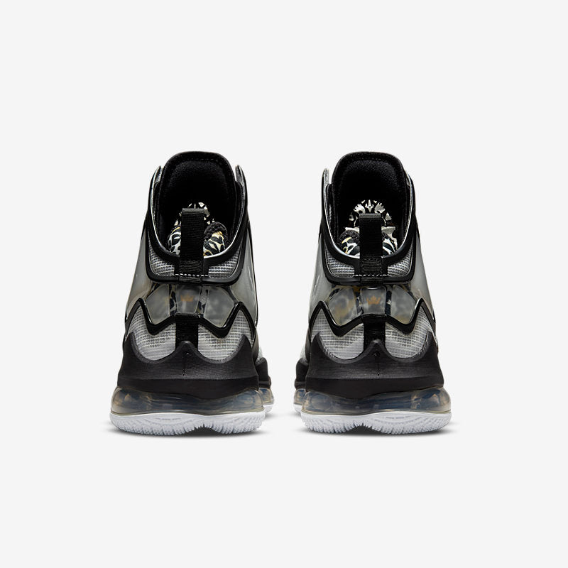 Nike LeBron James XIX White Black Metallic Gold
