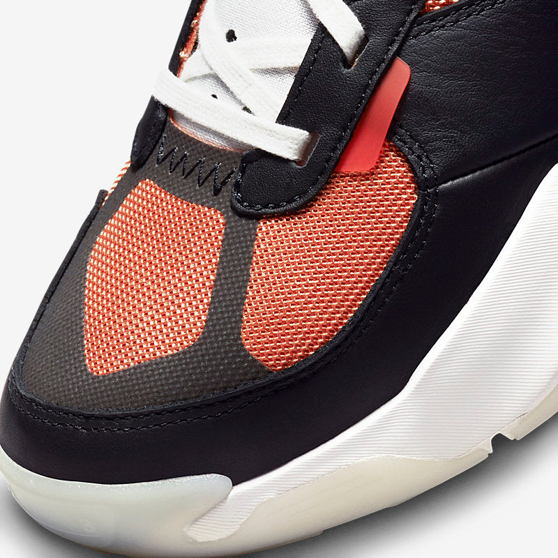 Nike Air 200E