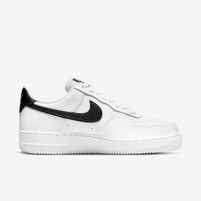Nike WMNS Air Force 1