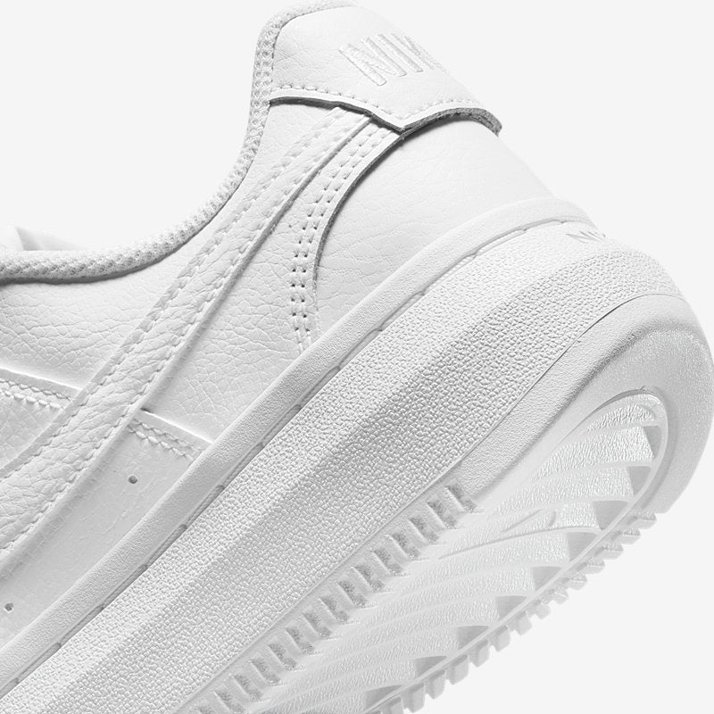 Nike Wmns Court Vision Alta