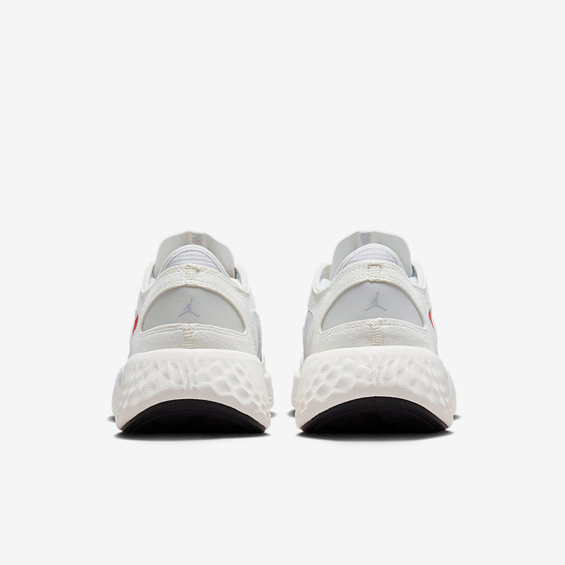 Nike Delta 3 Low
