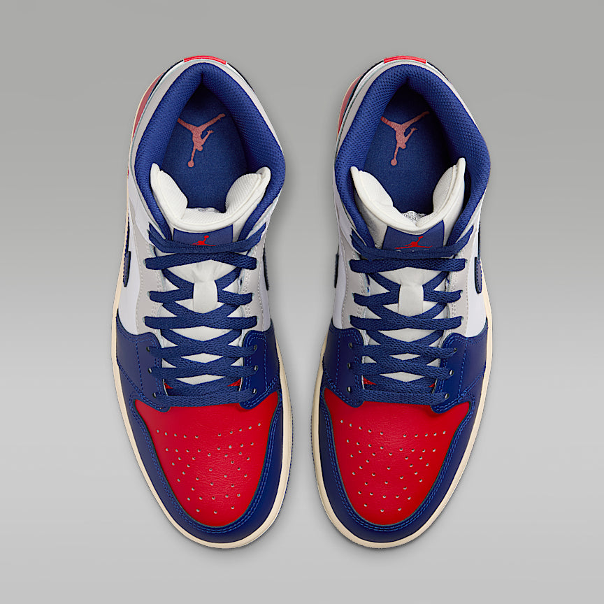 Air Jordan 1 Mid