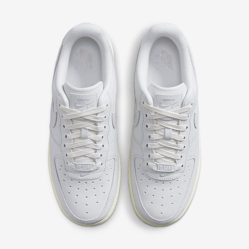 Nike Wmns Air Force 1 Premium