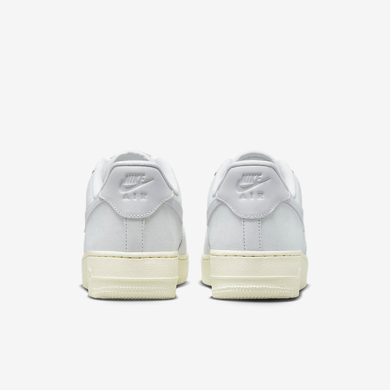 Nike Wmns Air Force 1 Premium