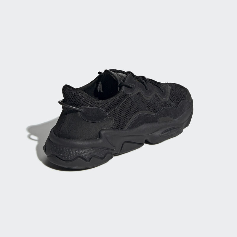 adidas Originals Ozweego Core Black Carbon