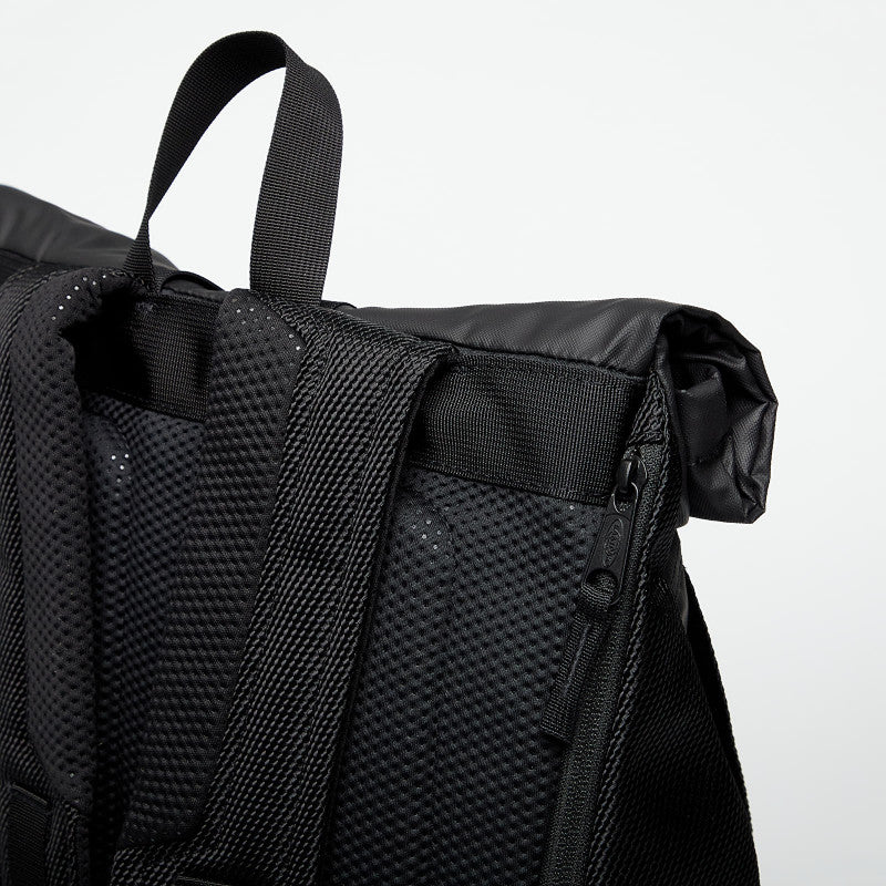 Eastpak Tecum Roll Cnnct Backpack Coat
