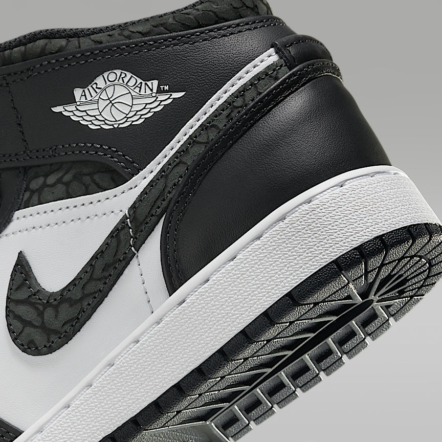 Air Jordan 1 Mid SE