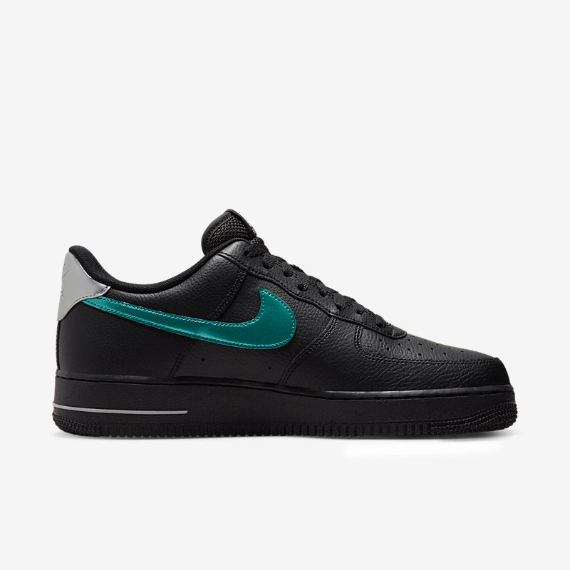 Nike Air Force 1 '07