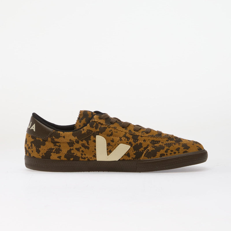 Veja Panenka Suede Camel-Wild-Country