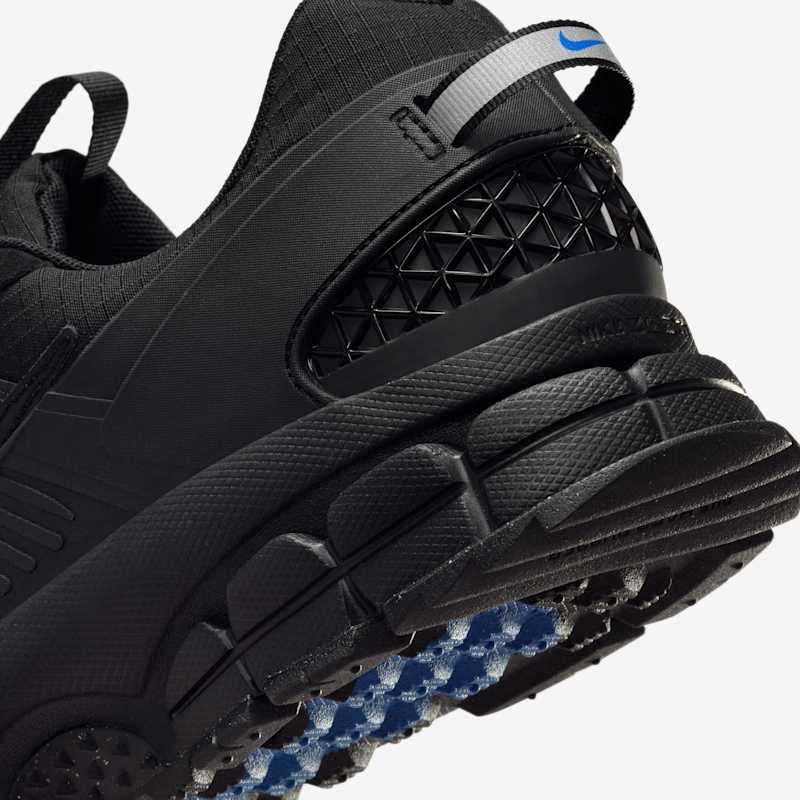 Nike Zoom Vomero Roam