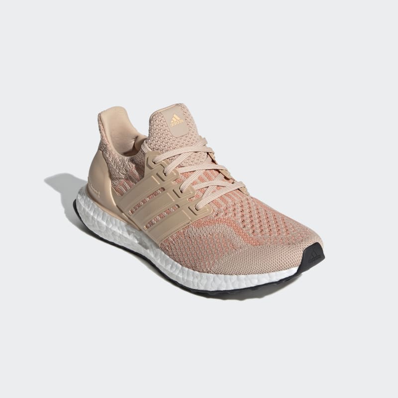 adidas Wmns Ultraboost 5.0 DNA