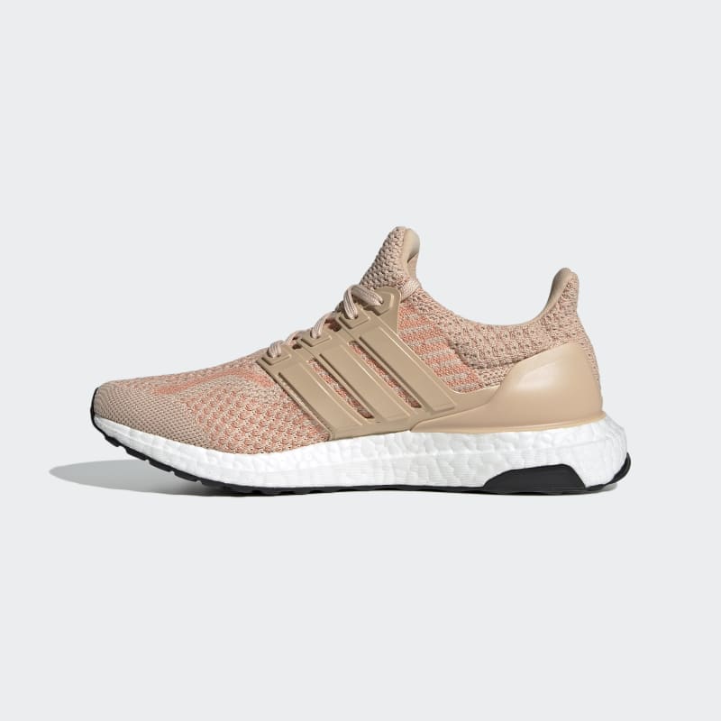 adidas Wmns Ultraboost 5.0 DNA