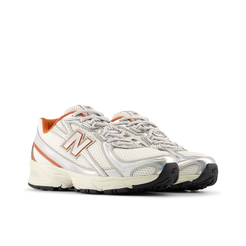 New Balance 770