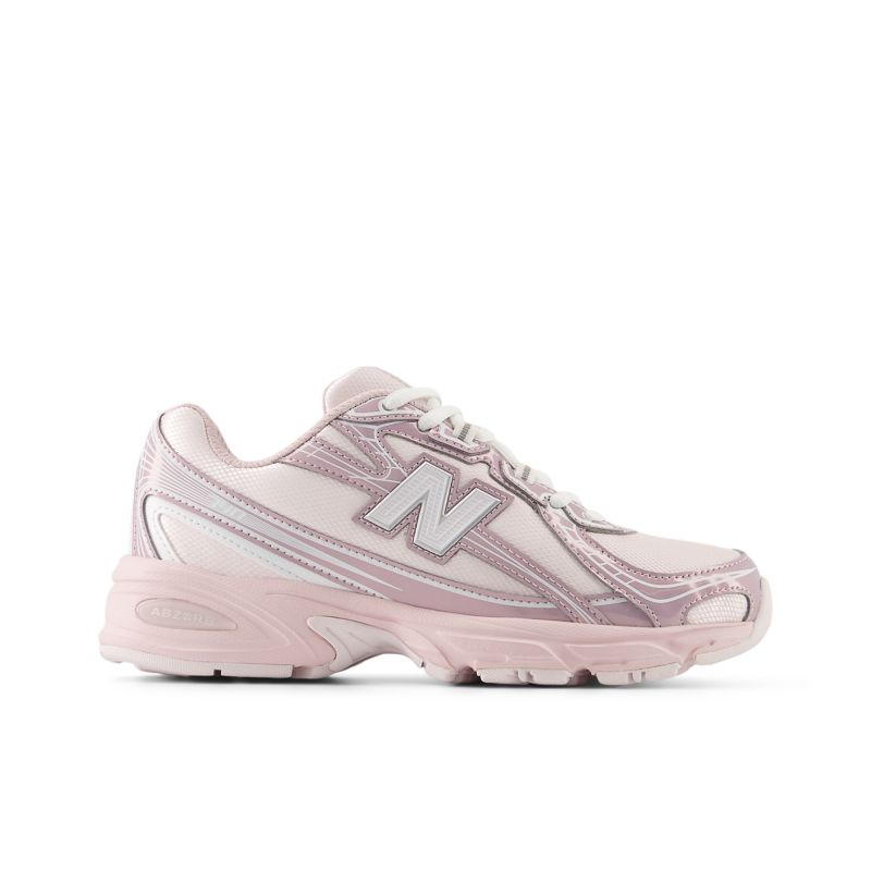 New Balance 770