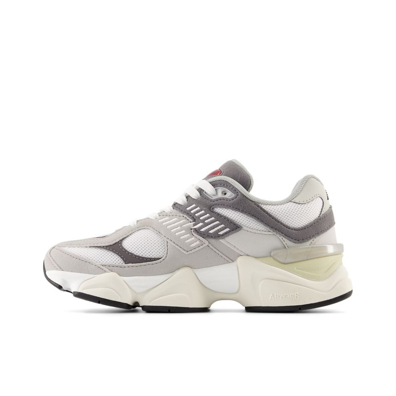 New Balance 9060 GS