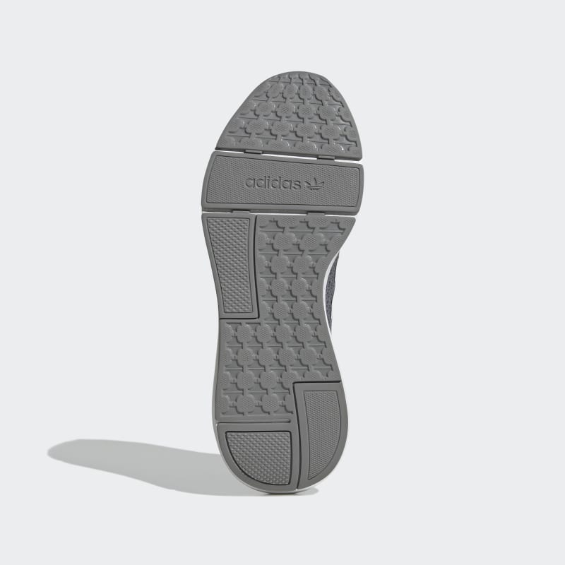 adidas Swift Run 22