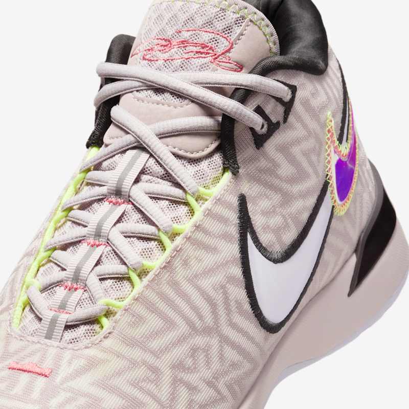 Nike LeBron NXXT Genisus