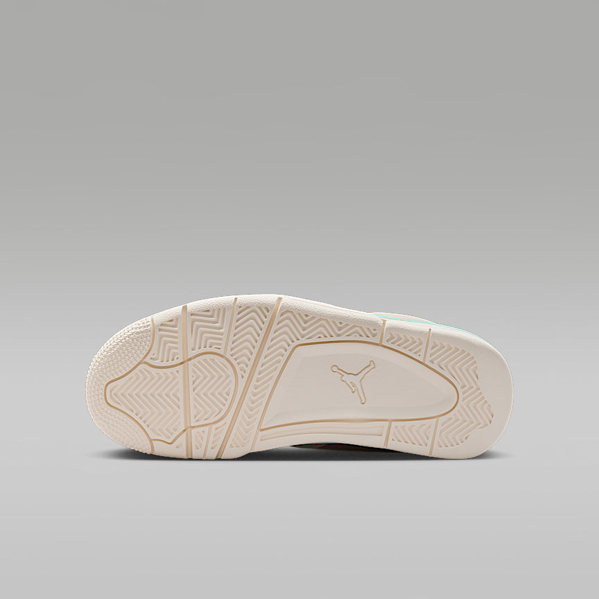 Air Jordan 4 RM SE