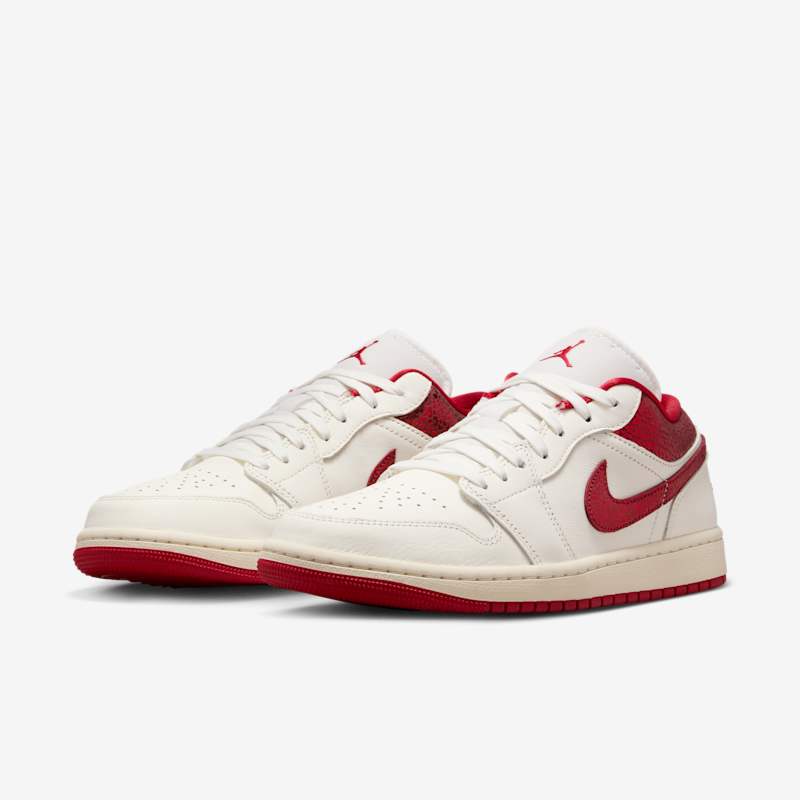 Air Jordan 1 Low