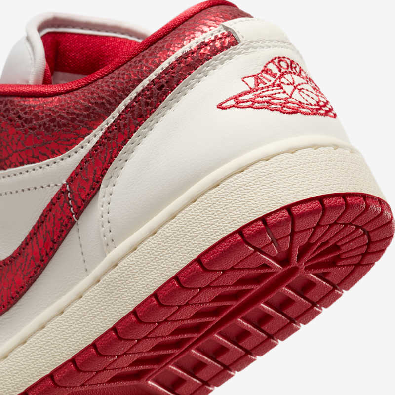Air Jordan 1 Low