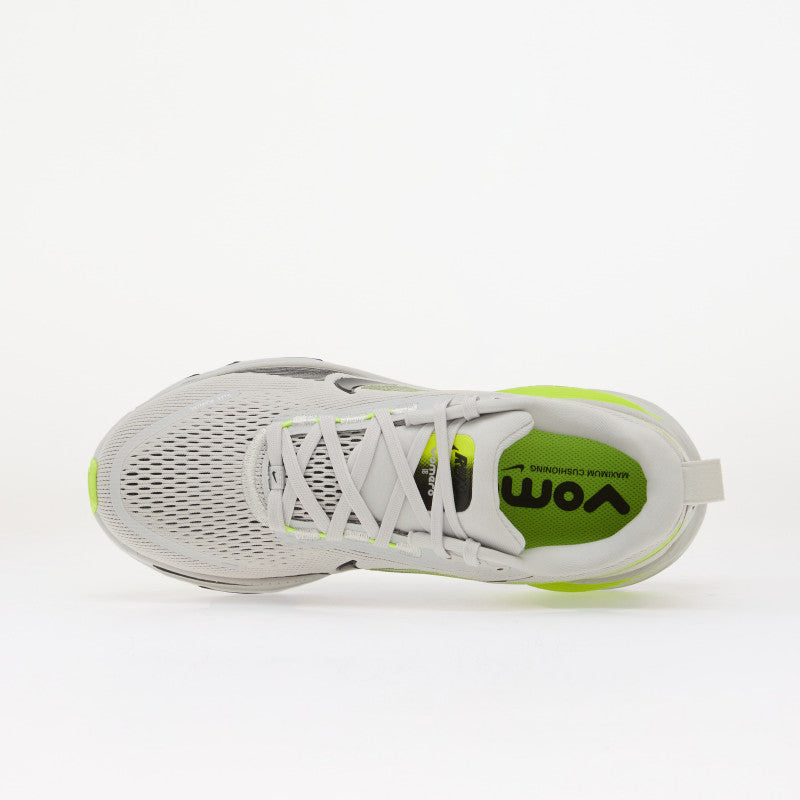 Nike Vomero 18 Photon Dust/ Black-Volt