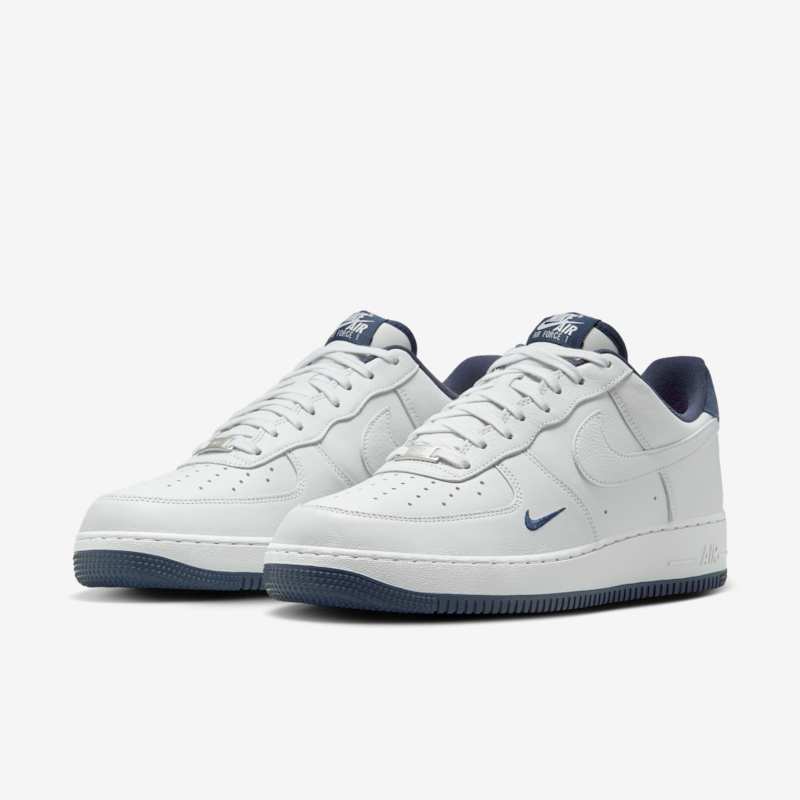 Nike Air Force 1 '07 LV8