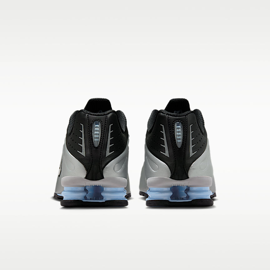 Nike Shox R4