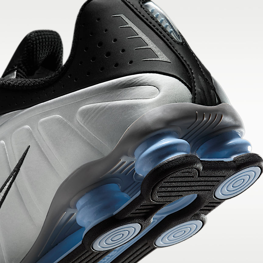 Nike Shox R4