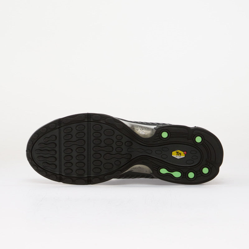 Nike Air Max Plus VII Black/ Illusion Green-Dk Smoke Grey